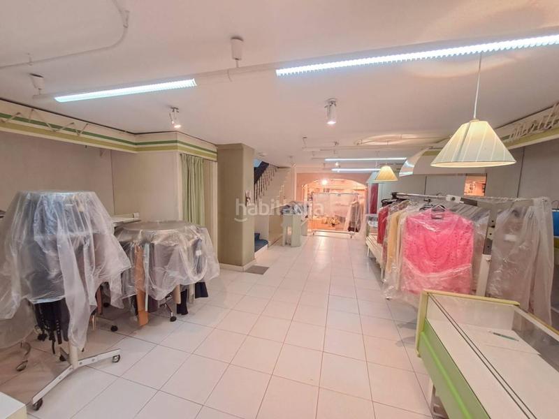 Foto 5464b913-216f-4e40-b034-62b42e03459c. Alquiler local comercial se alquila amplio local en gamonal en Burgos