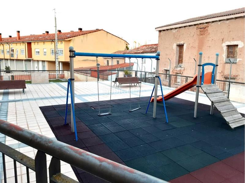 Foto 810f893d-ef77-4489-8bbf-5d9eeac31871. Dúplex amb calefacció aparcament piscina a Cogollos