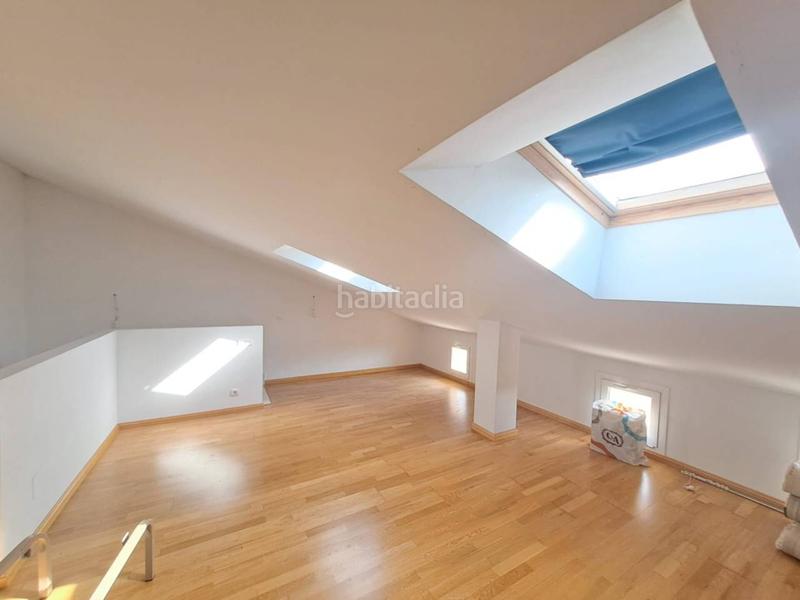 Foto f9b6680a-e2a3-4f38-90a0-1f360878e797. Dúplex amb calefacció aparcament piscina a Cogollos