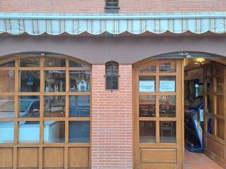 Local Comercial  Sevilla. Se vende local de hosteleria en gamonal