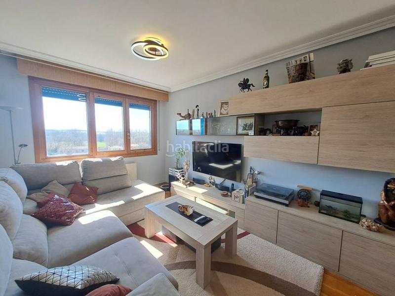 Foto 65d9c697-f2c6-4602-a5e0-8e565b6e6e0b. Pis amb calefacció aparcament a Barriada de Yagüe Burgos