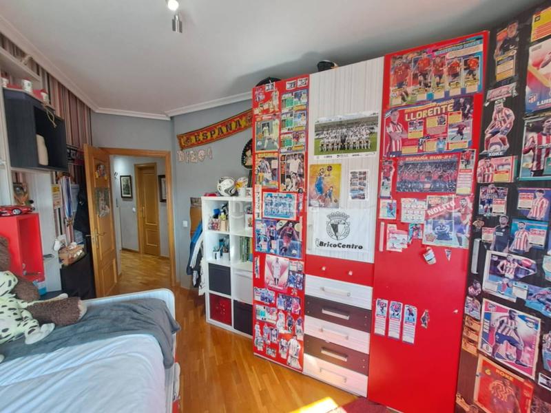 Foto 717c7df3-daf8-4a30-996b-e3f7eda4365b. Pis amb calefacció aparcament a Barriada de Yagüe Burgos