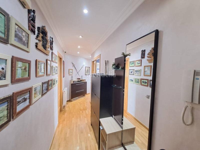 Foto cdebfa89-cfb0-4a01-96f3-bba1435ed4f4. Pis amb calefacció aparcament a Barriada de Yagüe Burgos