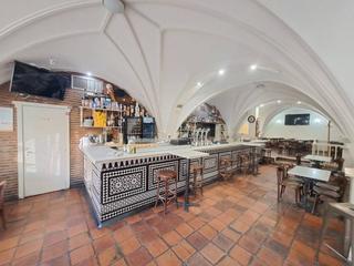Lloguer Local Comercial  Parque virgen del manzano. Precioso local de hosteleria en alquiler con cesion de negocio e