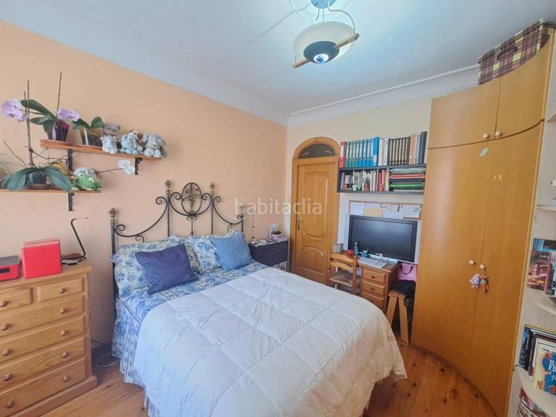 Foto 5bd9077d-005c-4254-a39b-8b9fdb849f8e. Flat with heating in El Carmen - Barrio Gimeno Burgos