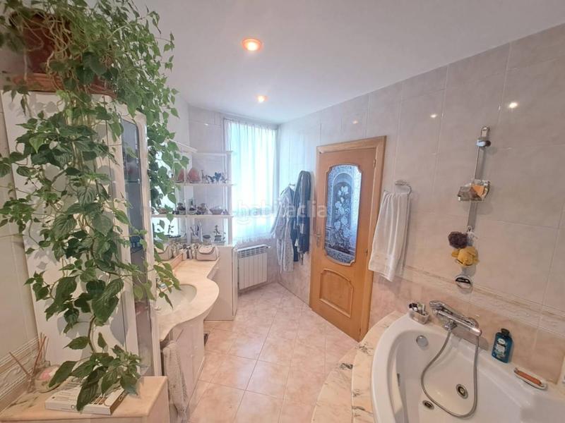 Foto 861534df-3d5a-4061-8d5c-8c929f68efe6. Flat with heating in El Carmen - Barrio Gimeno Burgos