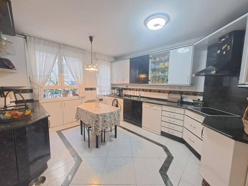 Foto 8c6b917e-8aa7-478d-9d42-4a745a9b9ad9. Flat with heating in El Carmen - Barrio Gimeno Burgos