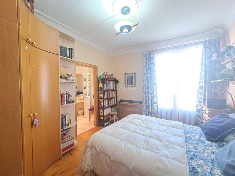 Foto a6fa1c73-59de-44e5-ad9f-a00026b38ad2. Flat with heating in El Carmen - Barrio Gimeno Burgos