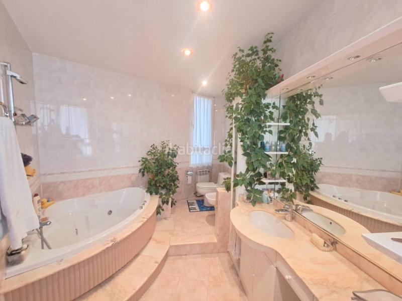 Foto d4532127-c2d5-4aa9-bfea-70d3ccaf1907. Flat with heating in El Carmen - Barrio Gimeno Burgos