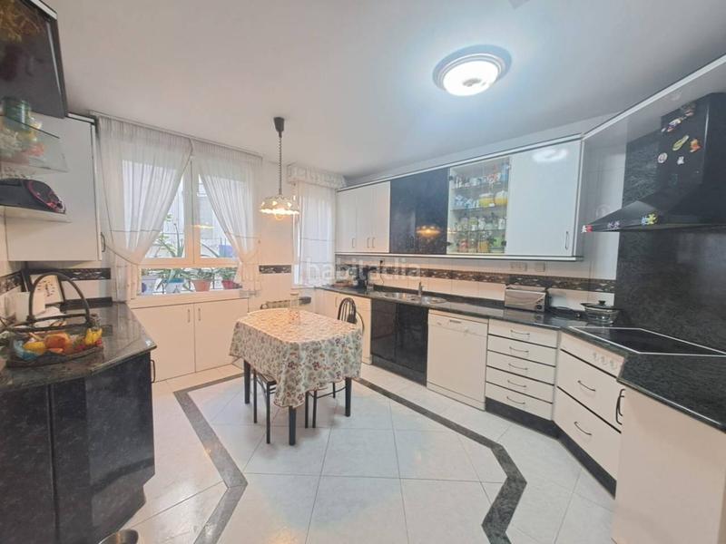 Foto ef840851-eaa0-4a5e-b3e7-84b4a6dd1afa. Flat with heating in El Carmen - Barrio Gimeno Burgos