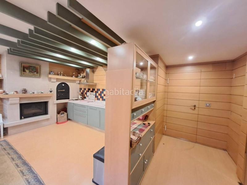 Foto e2140ae3-b00e-46f3-8433-b3971ae2ab10. Casa adosada impresionante chalet con jardin y terrazas en la quinta en Burgos