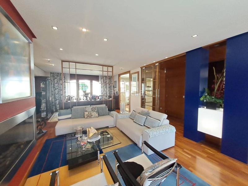 Foto f85fb073-ef97-4444-8b7b-8846d8cfdd54. Casa adosada impresionante chalet con jardin y terrazas en la quinta en Burgos