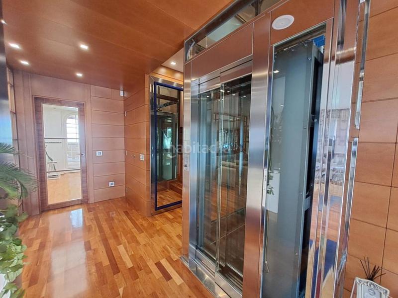 Foto fa1a7106-461a-41ce-9b33-7222c1545a0a. Casa adosada impresionante chalet con jardin y terrazas en la quinta en Burgos