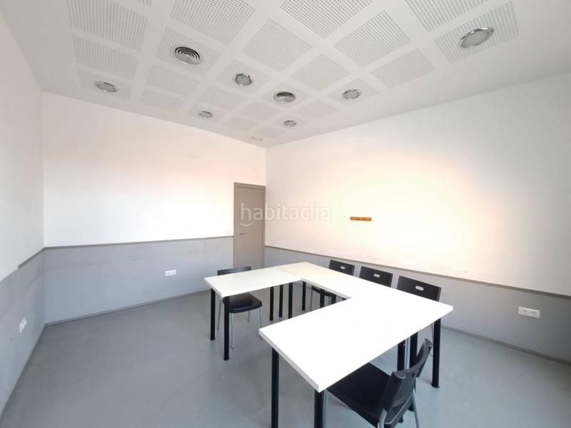 Foto 567d97f4-bed1-4786-868f-1351575c2e73. Locale commerciale in San Pedro de la Fuente Burgos