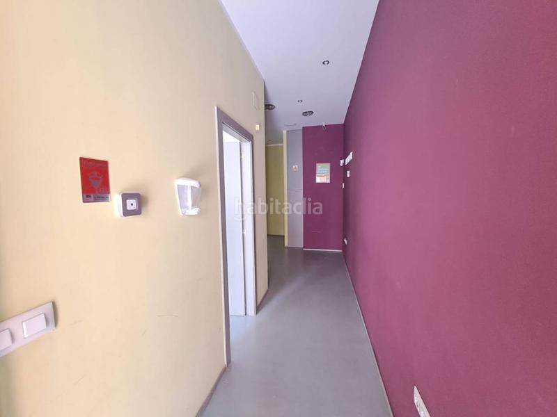 Foto bb3aa884-dee1-4f62-a82e-7d6242599e17. Locale commerciale in San Pedro de la Fuente Burgos