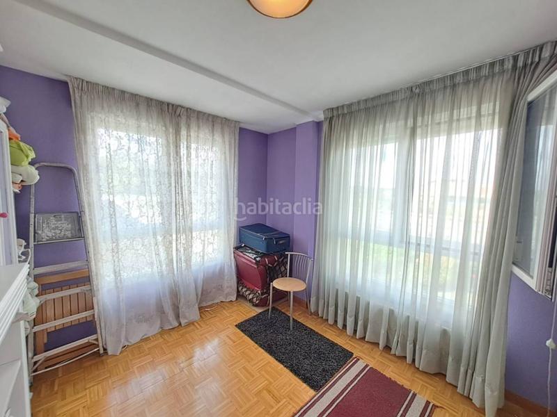 Foto cdfc36ee-2131-4901-b57e-5e7e4a74371f. Casa adossada amb calefacció aparcament a Villafría - La Ventilla - Castañares Burgos