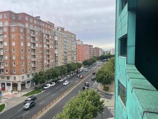 Lloguer Pis  Vitoria. Preciosa  vivienda seminueva sin muebles, 3 habitaciones con emp