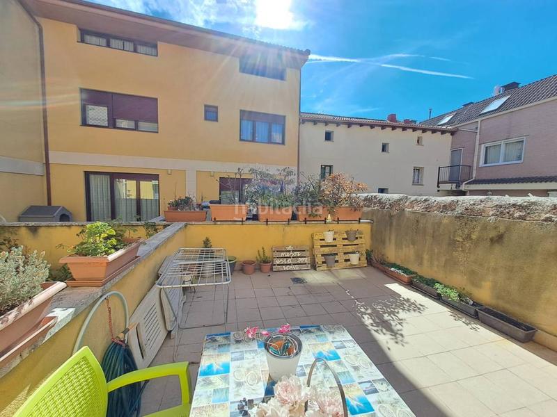 Foto 5da7045f-f36e-4e83-ab9d-be30715a8692. Casa a schiera con riscaldamento parcheggio in Villatoro Burgos