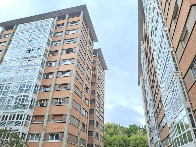 Foto 7fb78532-a5f3-42ea-a05e-0a859ef5fd71. Appartamento con riscaldamento in San Pedro de la Fuente Burgos