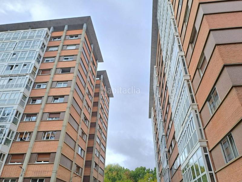 Foto ecb88bbc-52a5-462f-8d05-879d09e8a0d7. Appartamento con riscaldamento in San Pedro de la Fuente Burgos