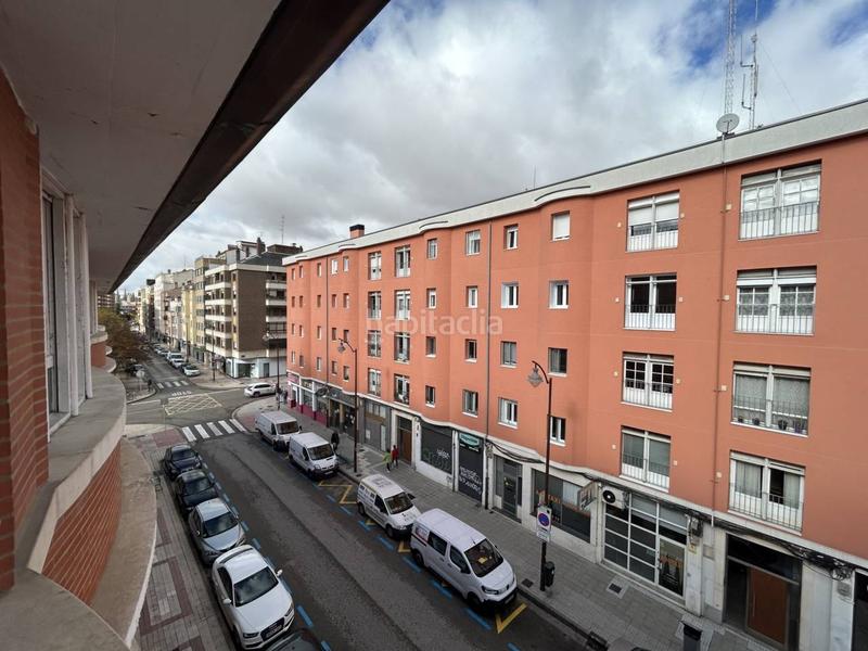 Foto b32ab878-b5b4-45c9-8e13-596e1fd92494. Appartement avec chauffage parking dans Villa Pilar Burgos