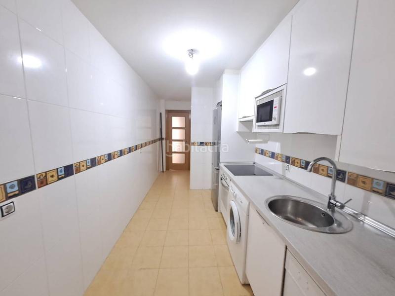 Foto 0aa2c22a-d42c-4ece-aac7-f3db4bacbde3. Appartement avec chauffage dans Juan XXIII - Las Torres - G2 Burgos