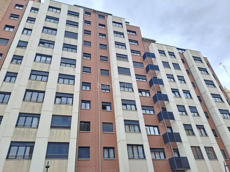 Foto 16b2947f-4d52-4703-8334-ededa8220376. Appartement avec chauffage dans Juan XXIII - Las Torres - G2 Burgos
