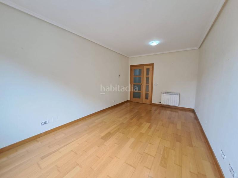 Foto 37aeea7b-2a72-4327-86ea-270a67f508aa. Appartement avec chauffage dans Juan XXIII - Las Torres - G2 Burgos