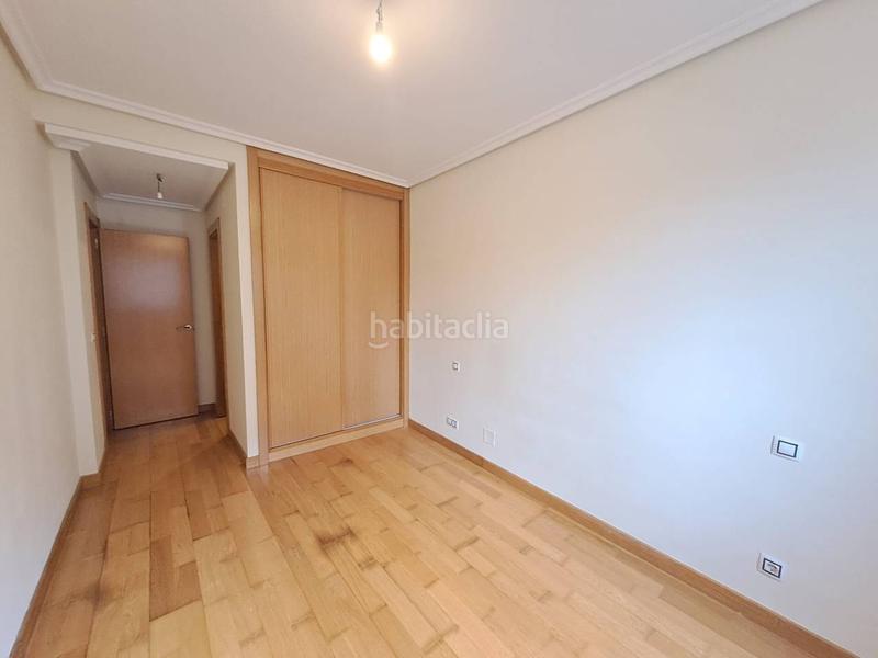 Foto 5ce341ab-edcb-4e00-bed4-27e1b92a123c. Appartement avec chauffage dans Juan XXIII - Las Torres - G2 Burgos