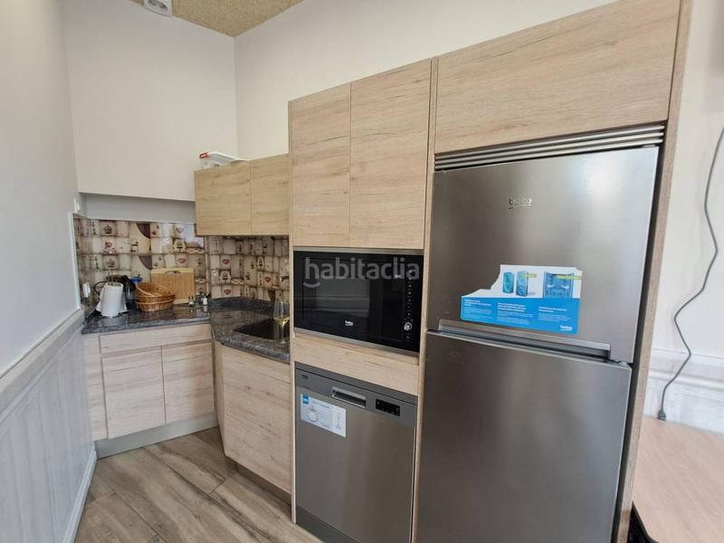 Foto 162d59b5-60c7-4449-bf74-73ebd223cd07. Local comercial merendero urbano completamente equipado en gamonal en Burgos