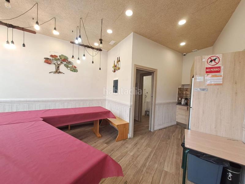 Foto d4ed3533-9d82-49f6-b859-e4fe03d3b043. Local comercial merendero urbano completamente equipado en gamonal en Burgos