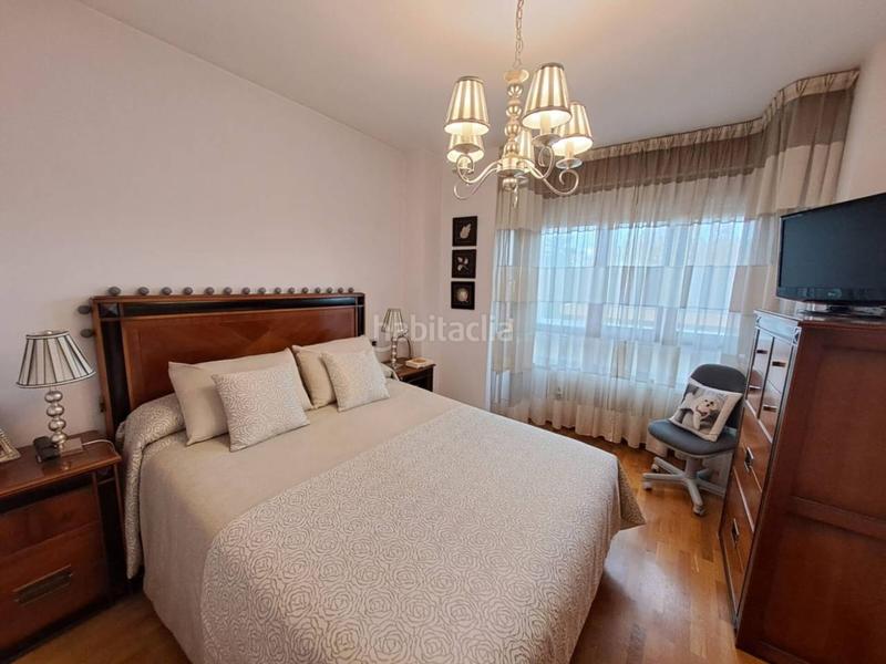 Foto ff0d3288-cd65-46be-9066-8155e34b4cec. Appartamento con riscaldamento parcheggio in Gamonal - San Bruno - G9 Burgos