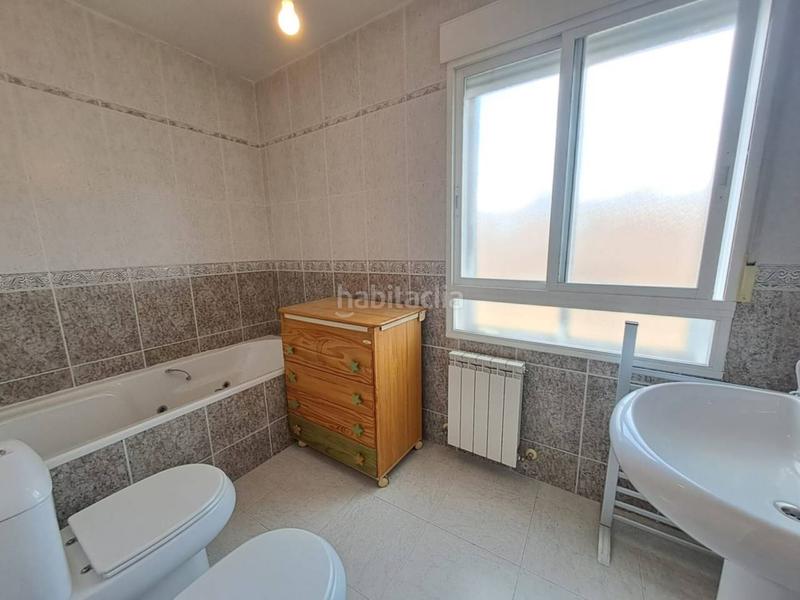 Foto 03e06f19-02f9-4f64-bf20-cce81719251c. Pis amb calefacció a Villafría - La Ventilla - Castañares Burgos