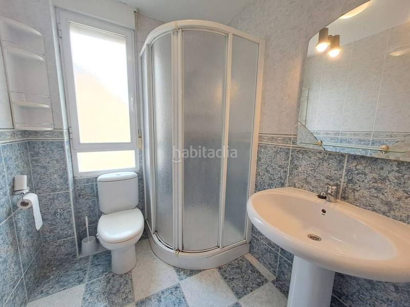 Foto 1a0a3dbe-3ffe-48cb-9431-0a075198283d. Pis amb calefacció a Villafría - La Ventilla - Castañares Burgos