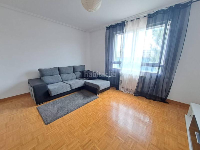 Foto 2c09e0ac-0cb8-443e-8af0-f80c08e76a29. Pis amb calefacció a Villafría - La Ventilla - Castañares Burgos