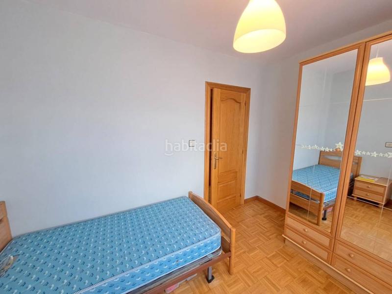 Foto 3e9bee13-4b02-4e2e-869d-b0b4752a3c91. Pis amb calefacció a Villafría - La Ventilla - Castañares Burgos