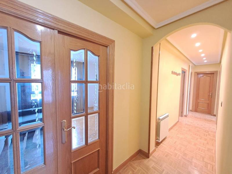 Foto 5e3517e8-7d9f-4e78-9827-f8f6855725ac. Pis amb calefacció a Villafría - La Ventilla - Castañares Burgos