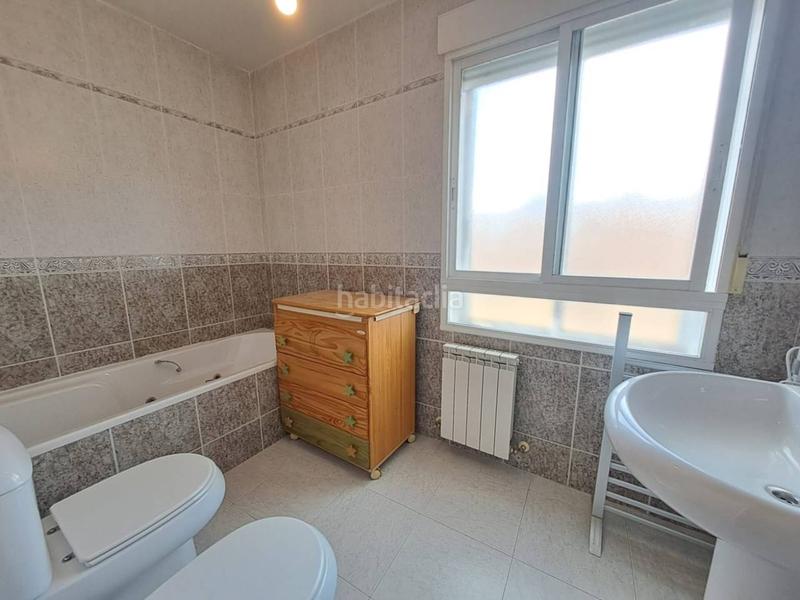 Foto e1b97895-d074-4e23-b66d-7a0a99836735. Pis amb calefacció a Villafría - La Ventilla - Castañares Burgos