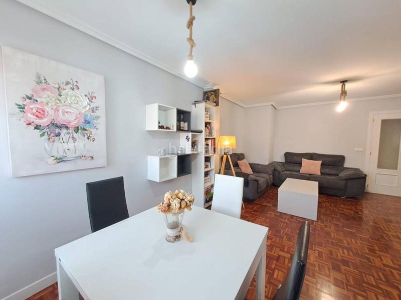 Foto 9810dadf-172f-4458-b4ba-cae3a737697b. Appartement avec chauffage parking dans Juan XXIII - Las Torres - G2 Burgos