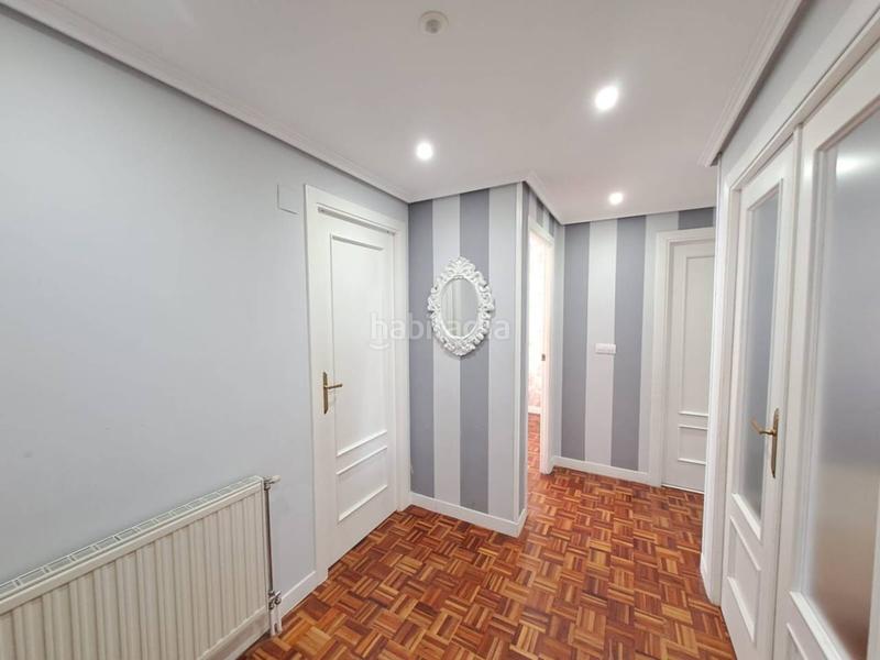 Foto 9af5a4ea-dd2a-4383-b493-9164052c2914. Appartement avec chauffage parking dans Juan XXIII - Las Torres - G2 Burgos