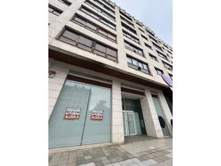 Locale commerciale in Paz