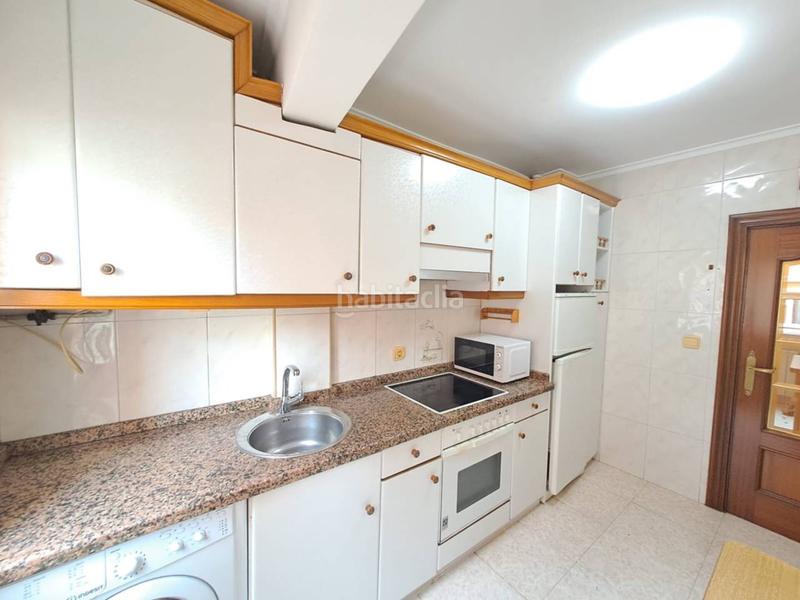 Foto ef547b51-258e-4cf0-91ca-01d54e495e9f. Pis amb calefacció aparcament a Los Vadillos - R. Sanitaria - Pozanos Burgos