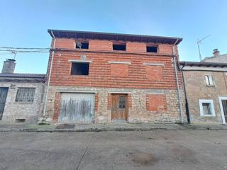 Maison jumelée à Quintanilla Vivar. Increible casa de pueblo para dejar a su gusto de 3 plantas y ja
