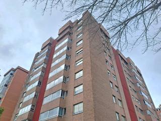 Pis a Reyes Católicos. Exclusivo pisazo completamente exterior en el centro de burgos,