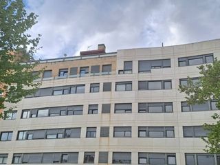 Affitto Appartamento  Calle villadiego. Estupendo piso de 4 dormitorios 2 baños 2 terrazas garaje y tras