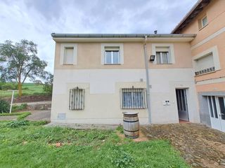 Maison jumelée  Calle eras medio. Estupenda casa con garaje y merendero en uno de los pueblos mas
