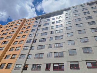 Pis  Calle conde de haro. Pisazo para entrar a vivir en el g3 3 dormitorios 2 baños 2 terr