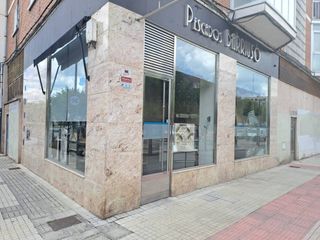 Geschäftsraum  Calle sevilla. Increible local en esquina acondicionado en zona coprasa