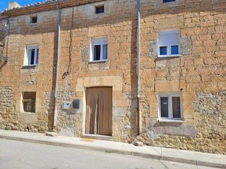 Casa a Quintanillas (Las). Bonita casa de piedra para dejar a su gusto a un paso de burgos