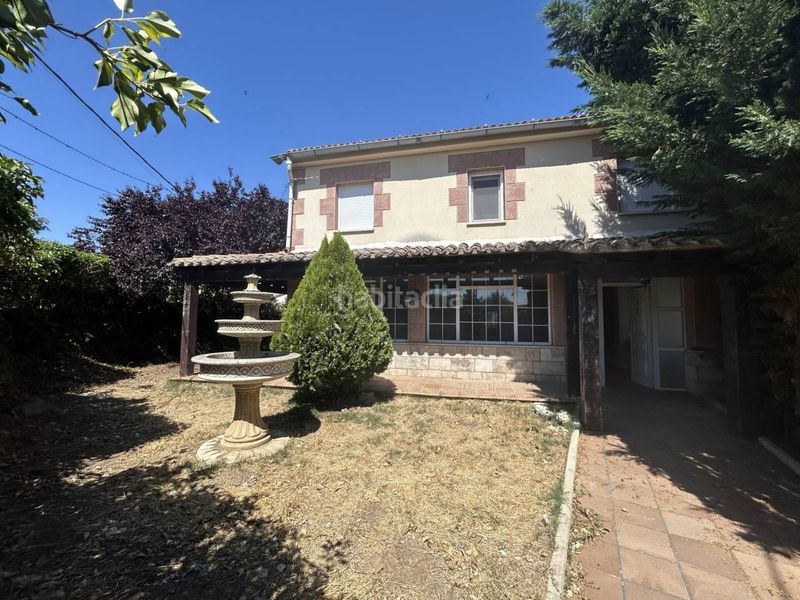 Foto b6f33fec-4d29-4a80-ac7f-e6ac44bebec1. Casa a Estépar